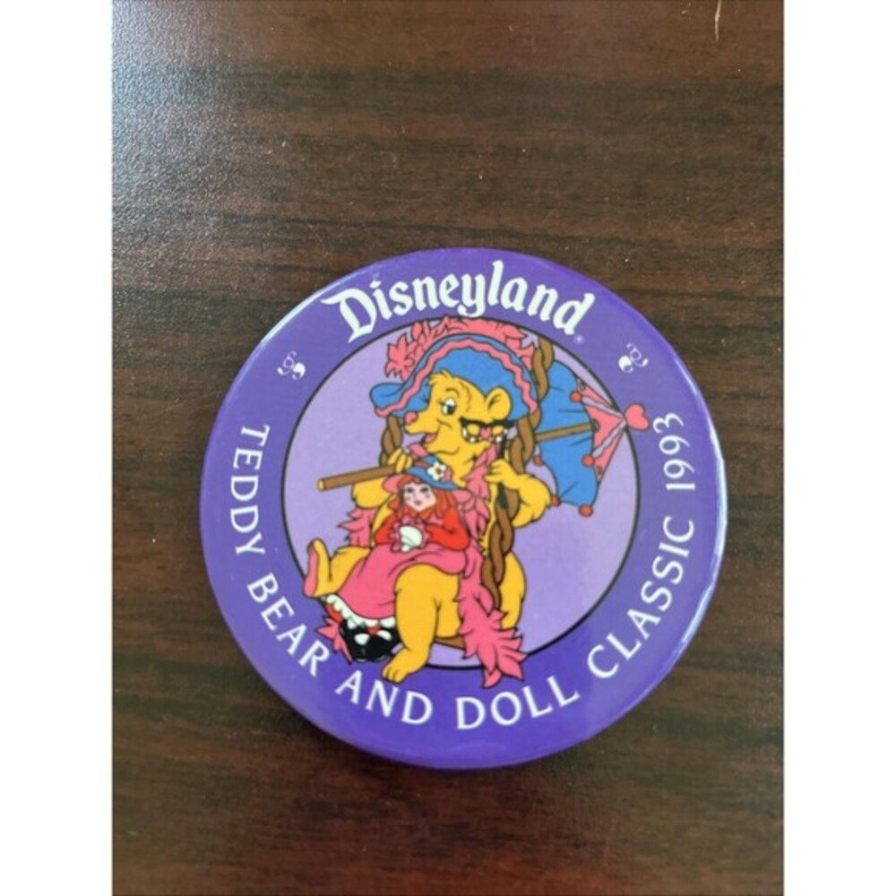 Disneyland Teddy Bear & Doll Classic 1993 Button Pin‎